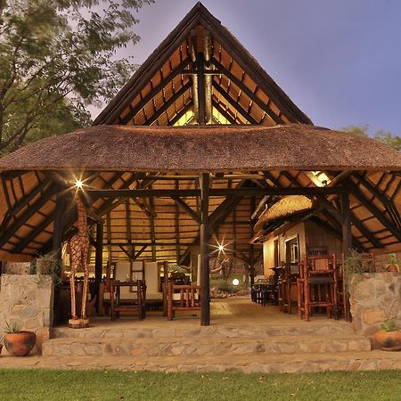 Sophienhof Lodge Outjo Kültér fotó